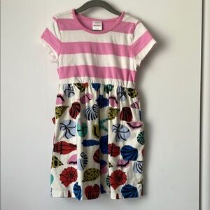 Hanna Andersson Mixie Dress Seashell print, 110 cm (size 5)